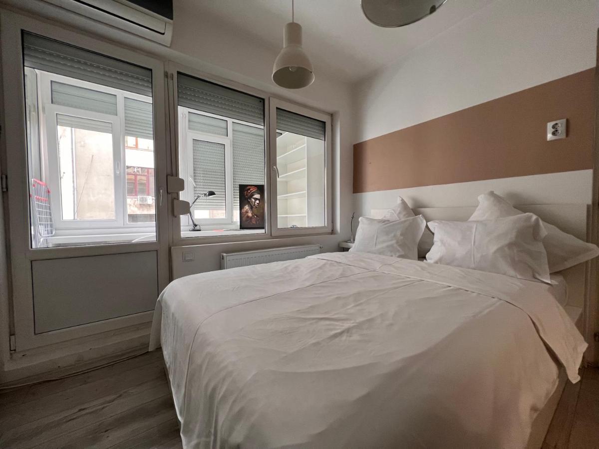 Pearl Center - 2Bdr Apartment Букурещ Екстериор снимка
